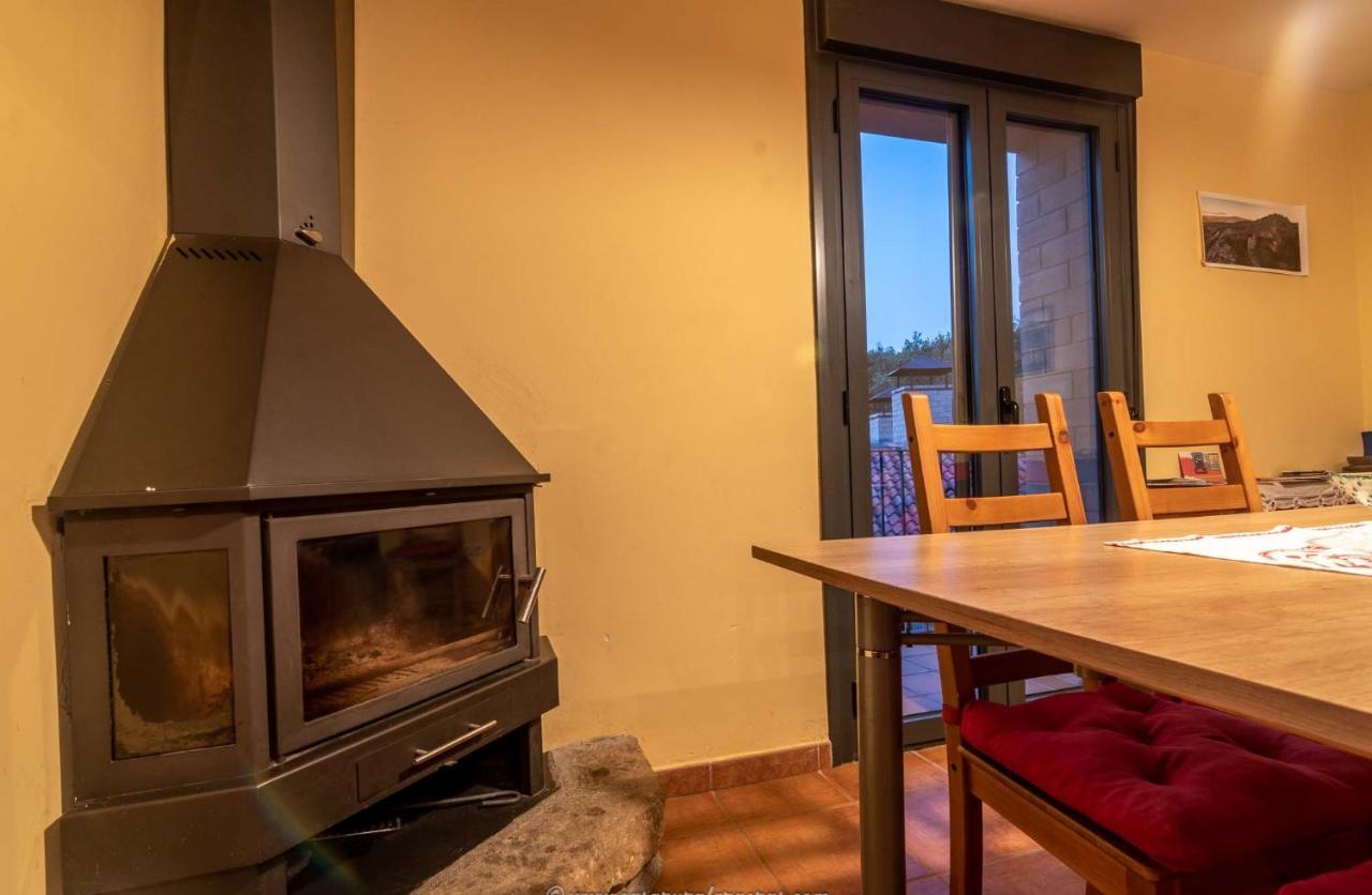 Casa Rural Graeras En Castigaleu ภายนอก รูปภาพ